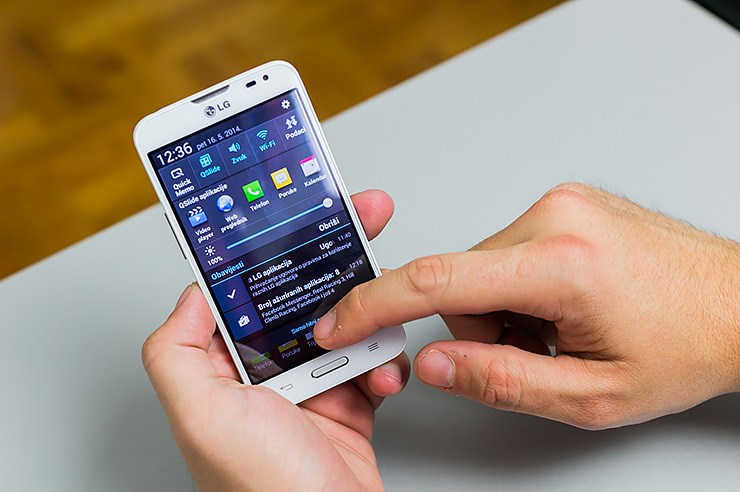 LG L70 (19).jpg